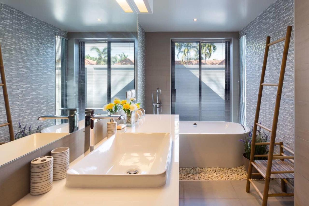 Villa Crystal Two-Bedroom Private Pool Villa Phuket Exterior foto