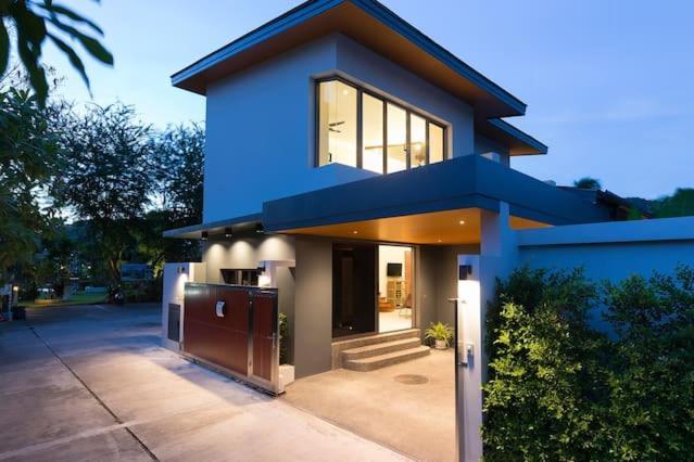 Villa Crystal Two-Bedroom Private Pool Villa Phuket Exterior foto