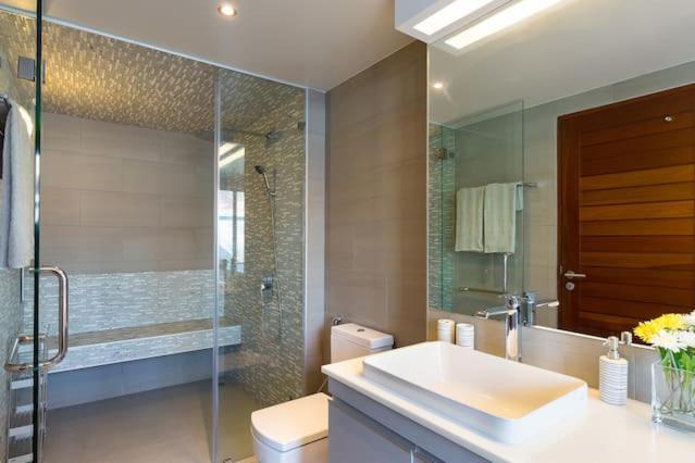 Villa Crystal Two-Bedroom Private Pool Villa Phuket Exterior foto