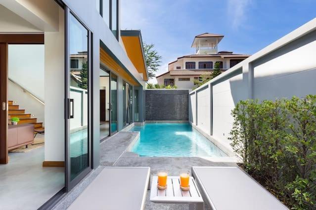 Villa Crystal Two-Bedroom Private Pool Villa Phuket Exterior foto
